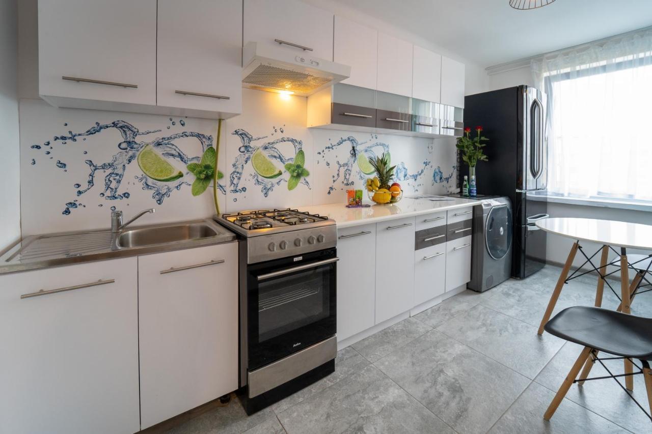 Apartament Nero Mielec Buitenkant foto