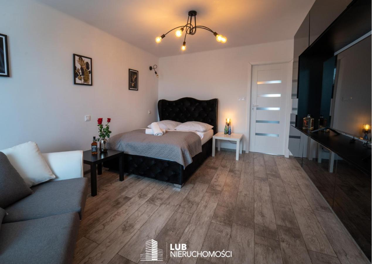 Apartament Nero Mielec Buitenkant foto